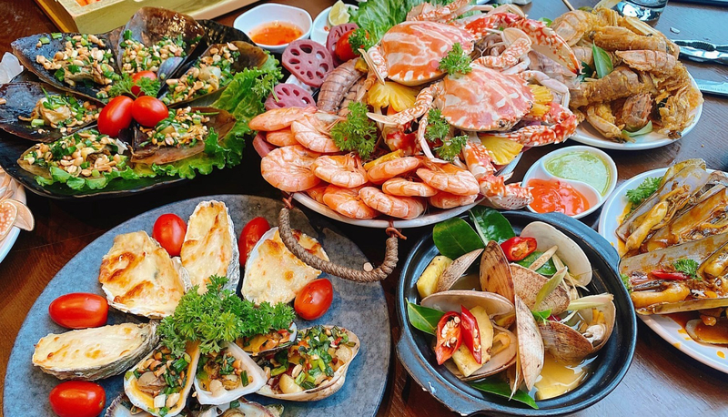 Nhà hàng hải sản cảng Ao Tiên Vân Đồn